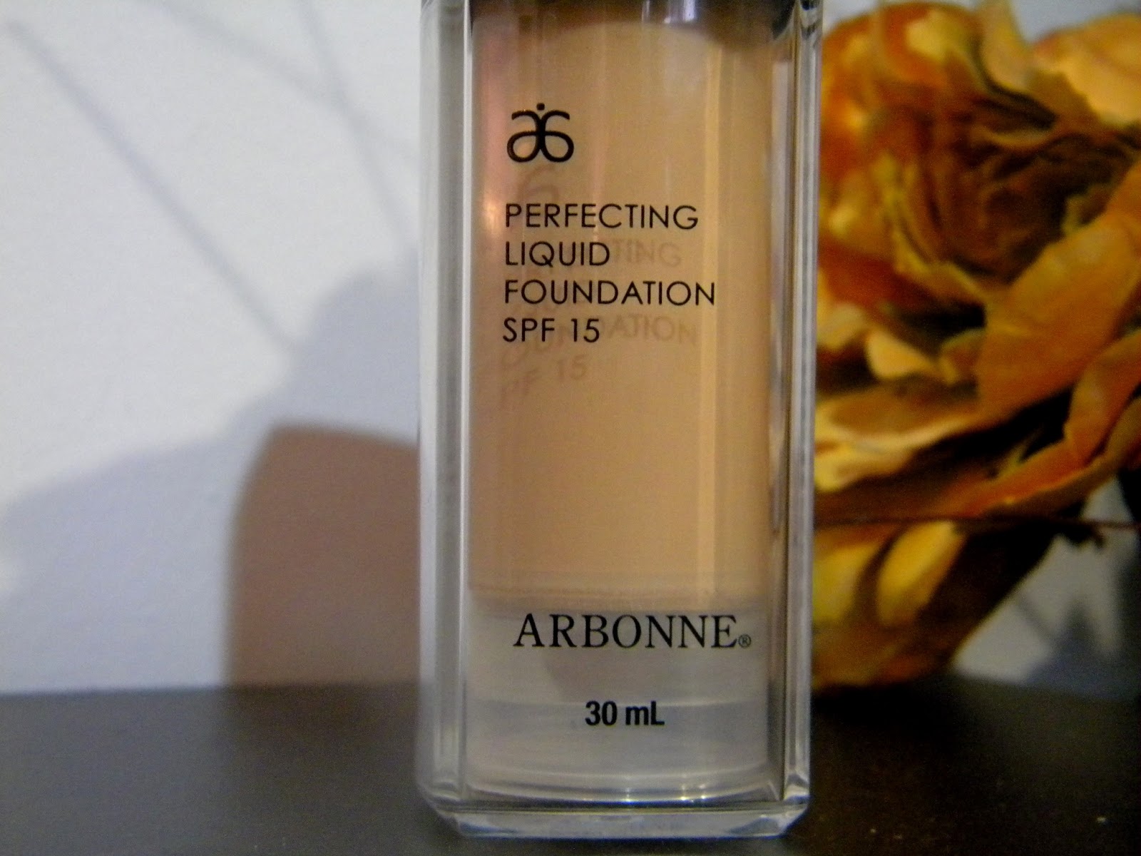 arbonne perfecting liquid foundation