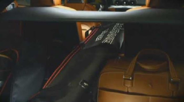 Porta-malas da Nova Ferrari FF 2012