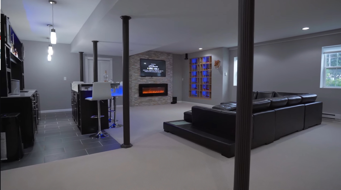 30 Photos vs. 123 Church Ln, East Brunswick, NJ Interior Design Luxury Home Tour