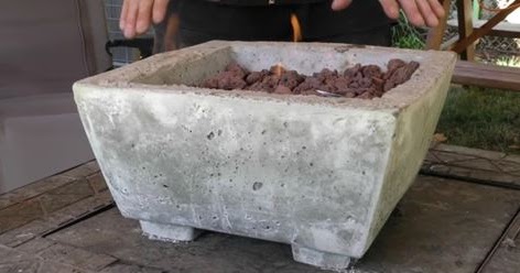 Forget Expensive Store Bought Fire Pits And Build Your Own Instead