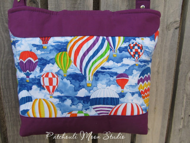 Patchouli Moon Studio~ Brookfield Bag in Hot air Balloon Fabric & Boxed Corners