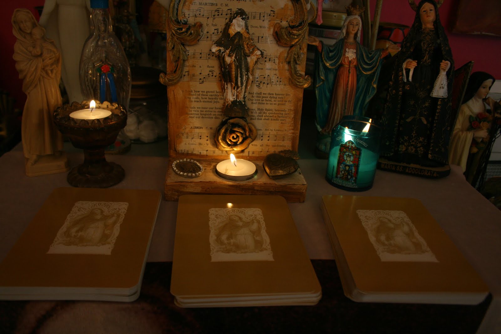 Click on the image to find various spreads and layouts for reading with The Mysteries of Mary Tarot