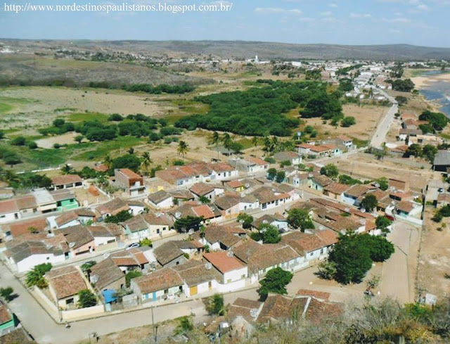 Em Pão de Açúcar, moradores ficam assustados  com vários tiros de arma de fogo durante a madrugada desta terça-feira, 22