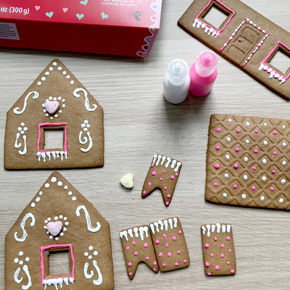 Linzer Lane: Puff Paint Gingerbread House