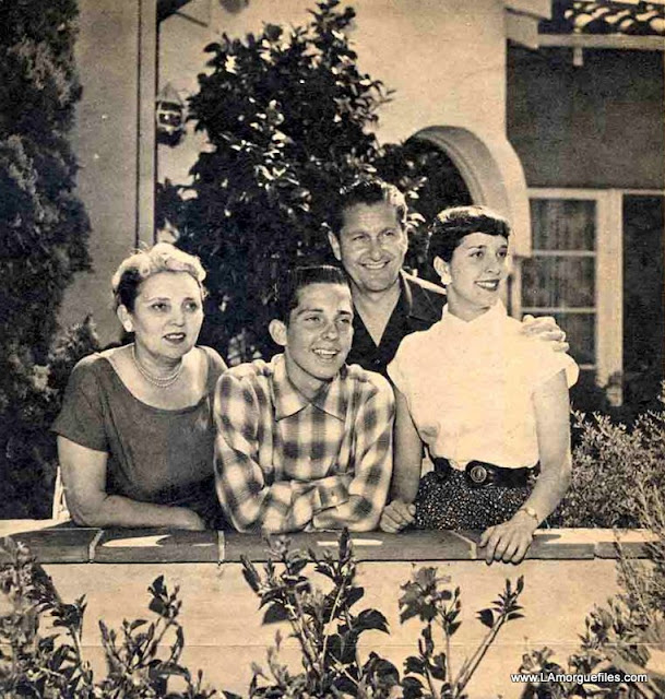 Los Angeles Files Musician Lawrence Welk 1992 Holy Cross Cemetery