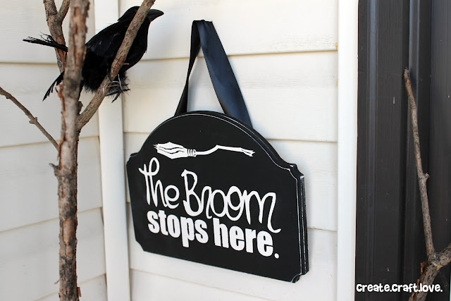 handmade halloween entry sign