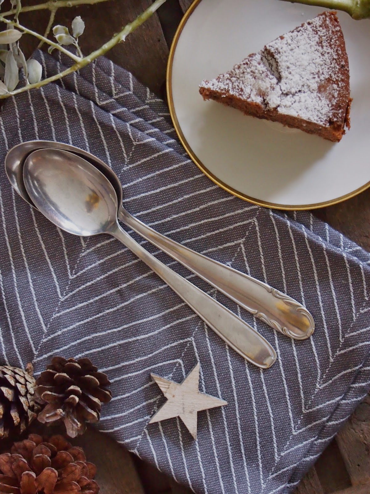 dieZuckerbäckerei: Rotwein-Schokoladen-Kuchen