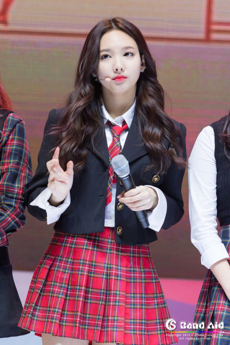 Lo dien de nhat 'em ut gia danh' cua Kpop - Anh 22