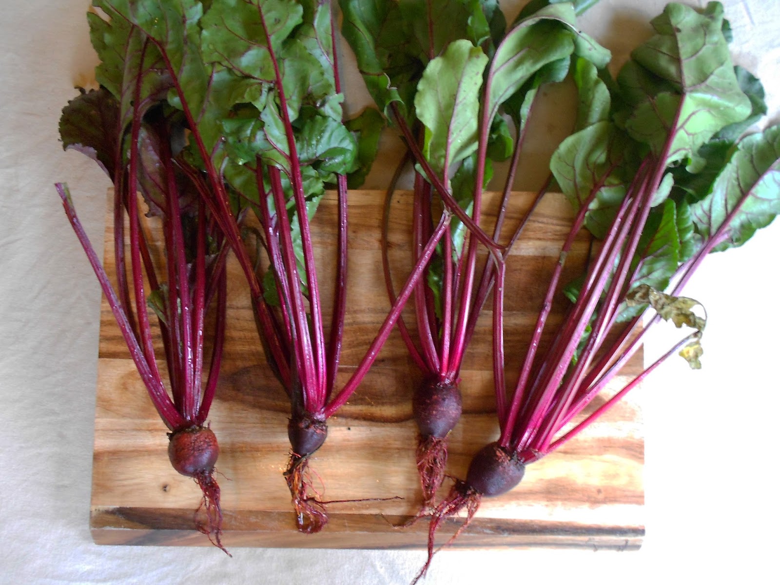 How to cook beetroot leaves