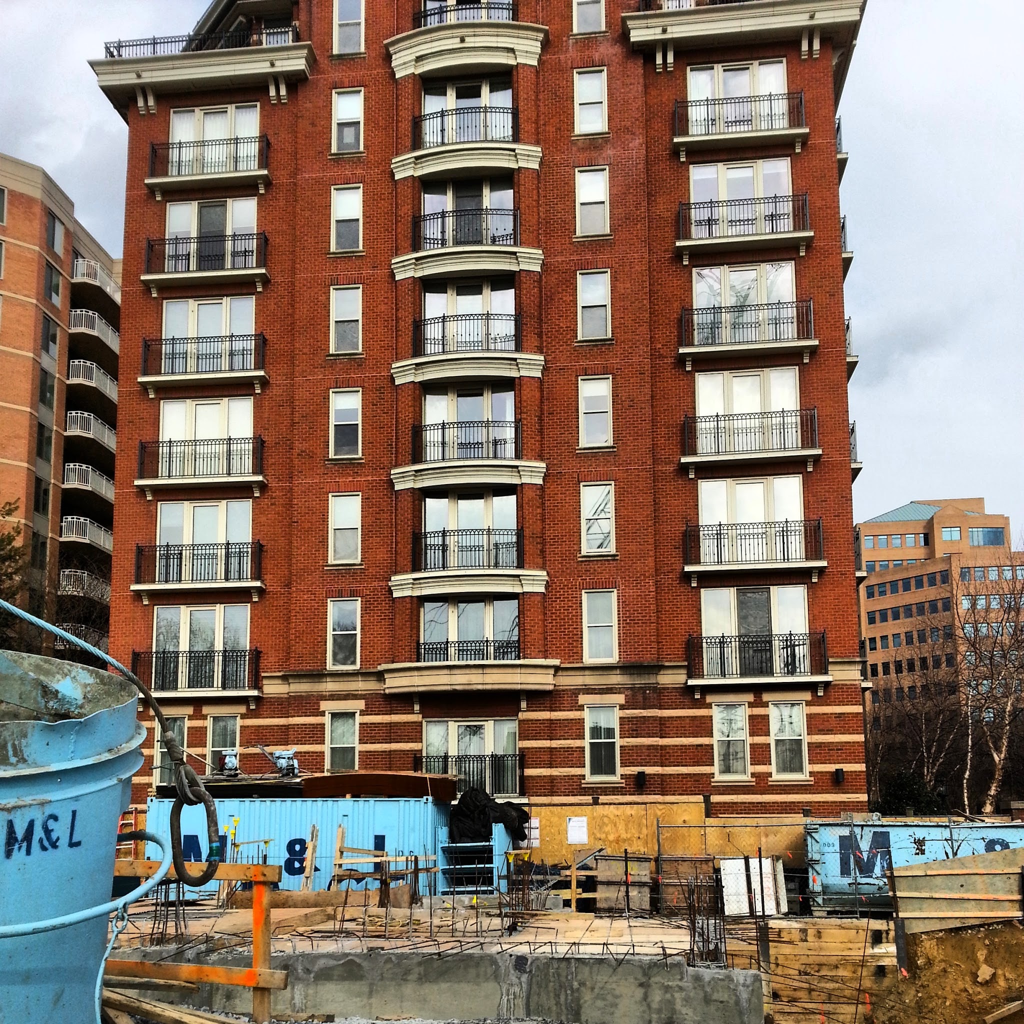 Robert Dyer Bethesda Row 4825 MONTGOMERY LANE LUXURY CONDOS