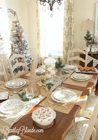 BentleyBlonde: Holiday Brunch Ideas | Christmas Table, Hot Cocoa Bar