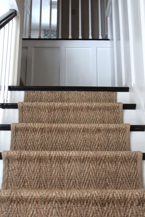 Replacing Broadloom Carpet with a Stair Runner Maison Jen