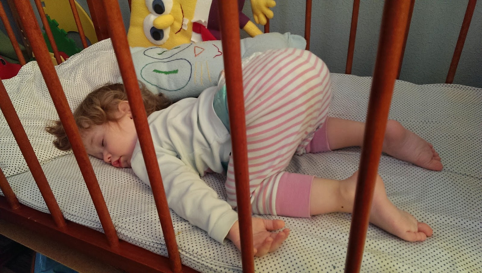 Спать кверху попой