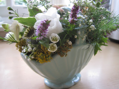 vintage blue ceramic basket with country posy