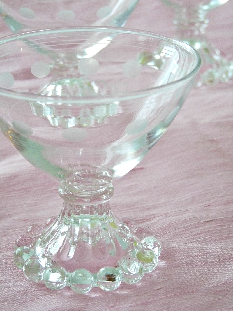 Vintage glass dishes Vintage glass dishes