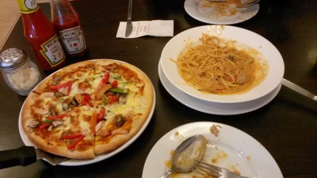 Pizza Hut Seri Kembangan 868 mamak stall seri kembangan KL Foodie