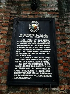 Underground Cemetery Historical marker in Filipino posted at the gate