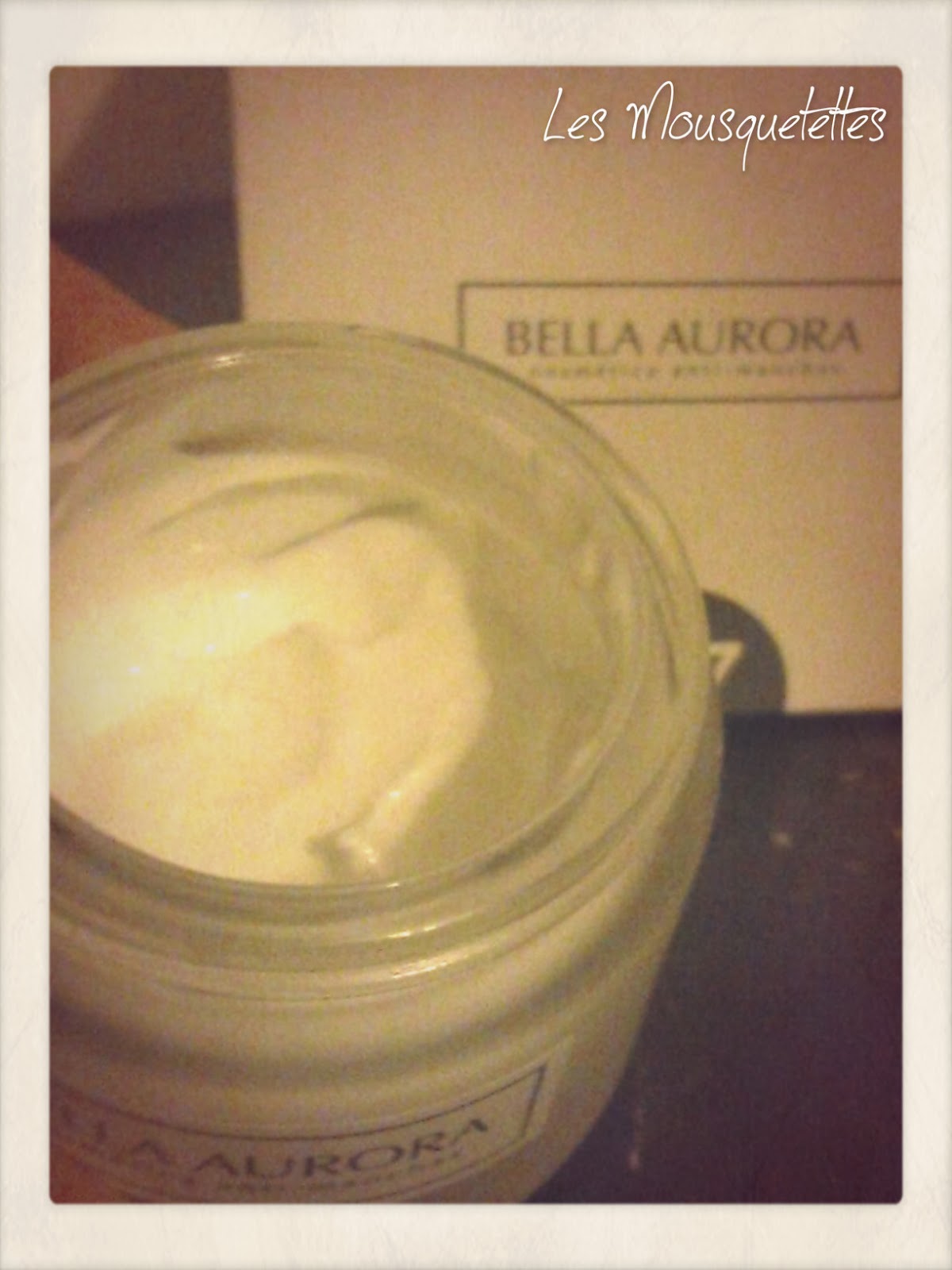 Crème B7 Bella Aurora - Les Mousquetettes© Crème B7 Bella Aurora - Les Mousquetettes©
