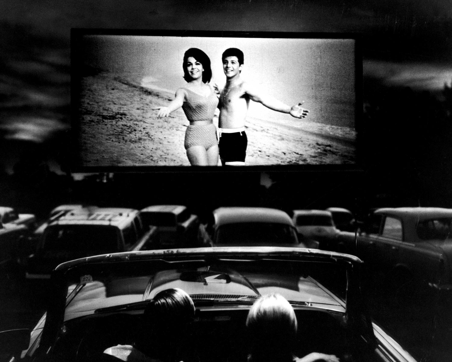20 Vintage Photos Capture Daily Life at the Drive-In Theater – a Vanishing  American Pastime ~ Vintage Everyday
