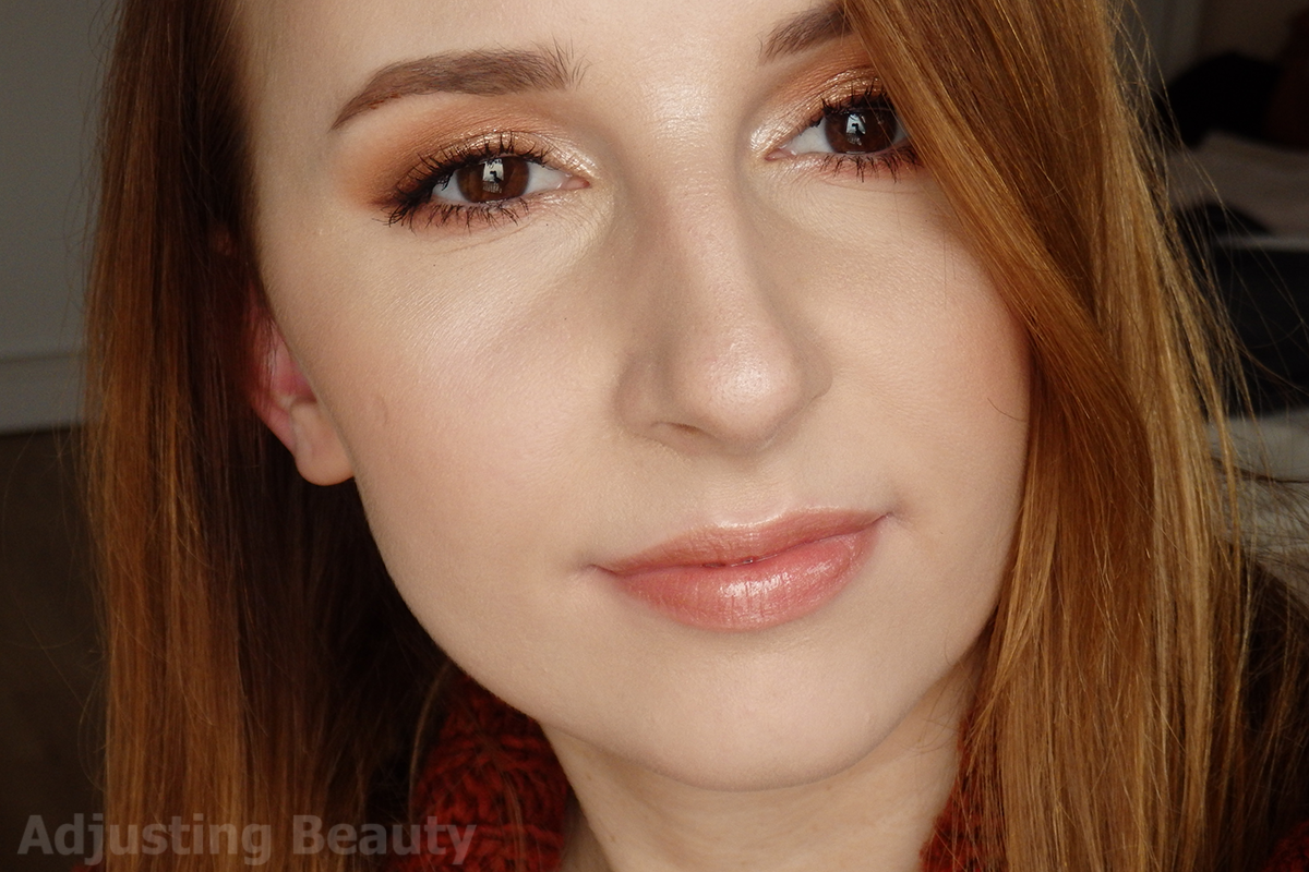 Review Kiko 3D Hydra Lipgloss 18 Golden Sparkle Adjusting Beauty