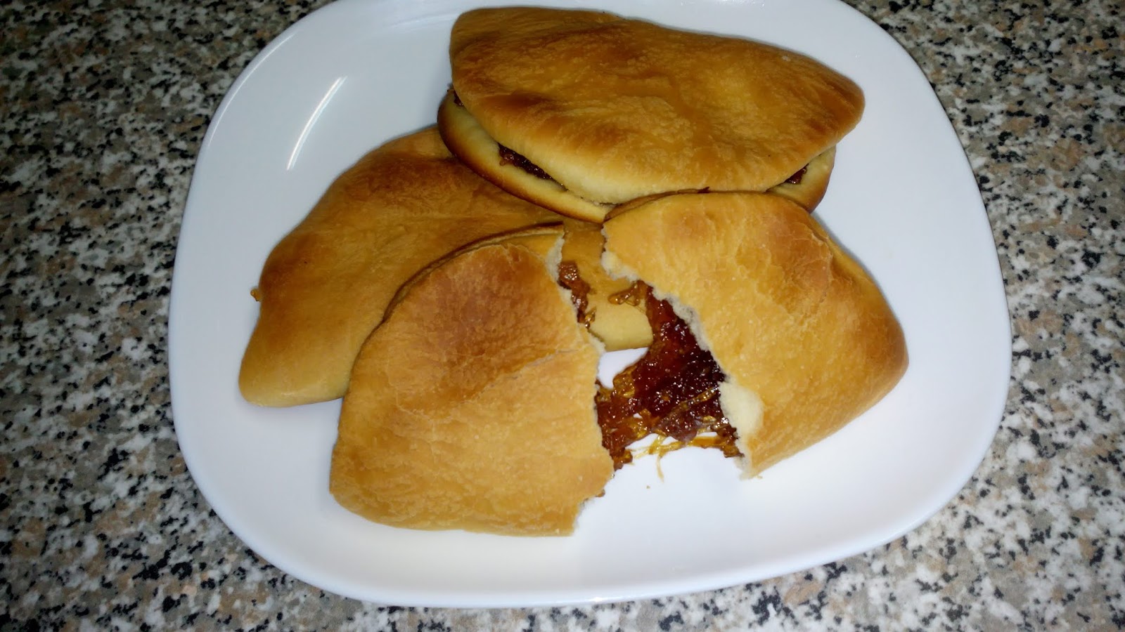 DELIKASERO: Empanadas con dulce de lacayote