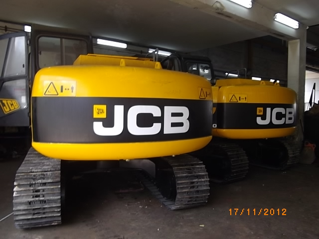 Aspal: JCB JS120 Excavator