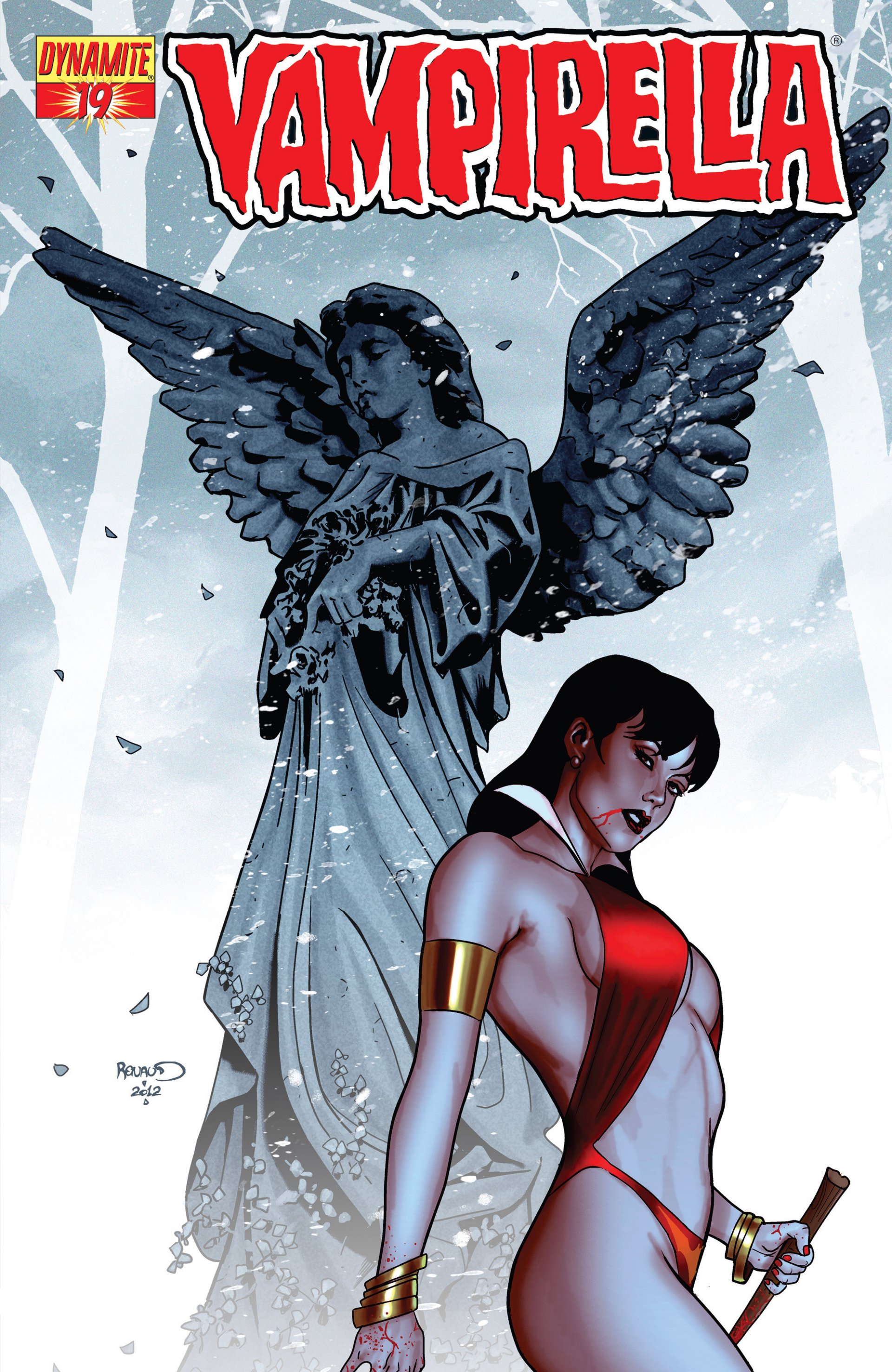 Read online Vampirella (2010) comic -  Issue #19 - 1