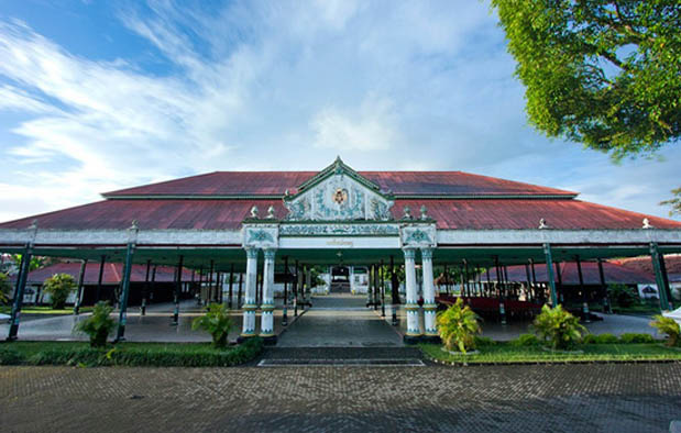Adat Yogyakarta Rumah