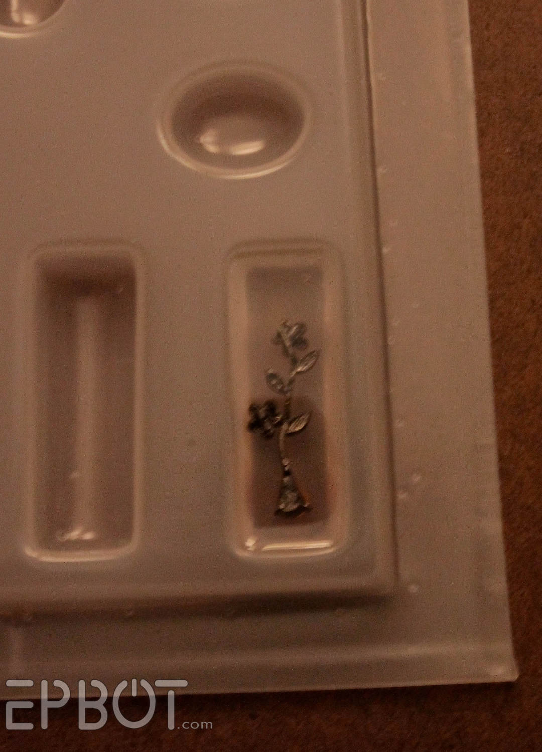 The Must-Try Method for Pewter Casting with High Temp Silicone Mold -  Aeromarine Products Inc.