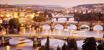 Increíble panorámica de la ciudad de Praga, en la República Checa