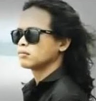 Lirik Lagu Ngelali Demy - Song Lyrics