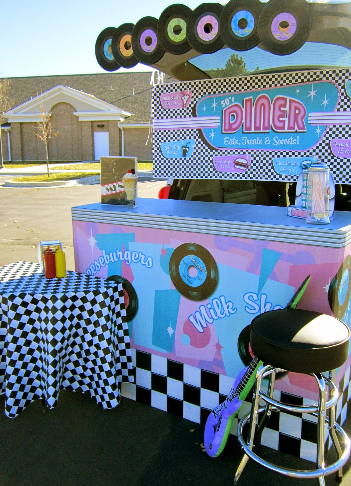 Sweeten Your Day Events 50's Diner TrunkorTreat