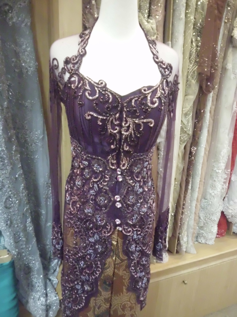 my wedding preparation Jahit kebaya akad di Apique by