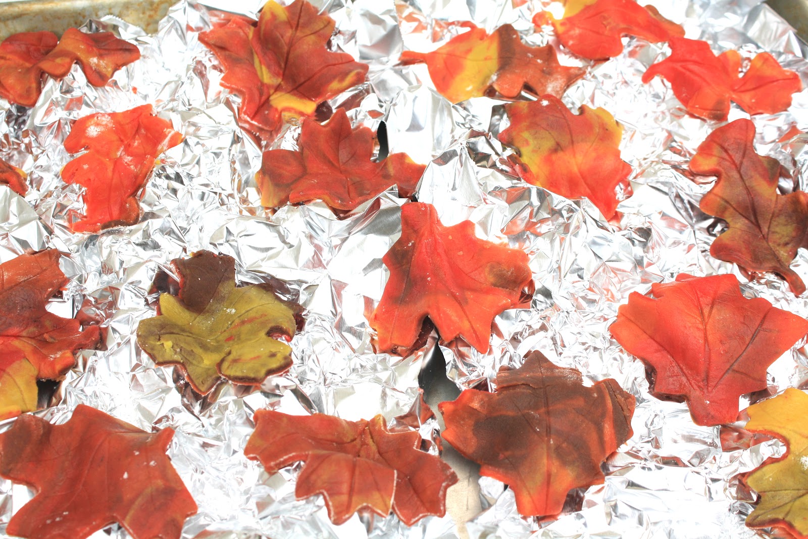 NoIcing Fall Leaf Cookies