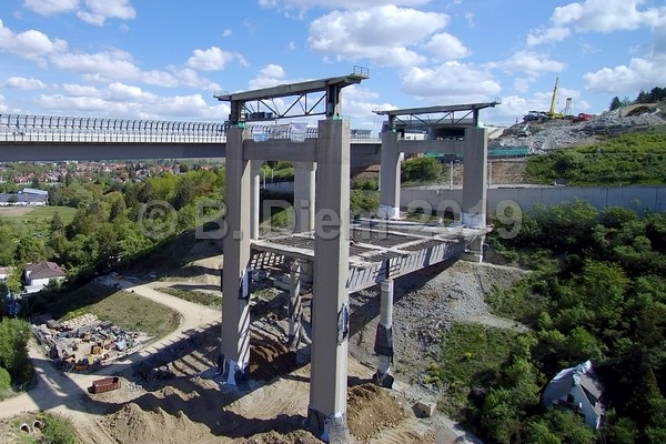 Unterfranken Aktuell Erneut Lkw Auffahrunfall Autobahn Komplett