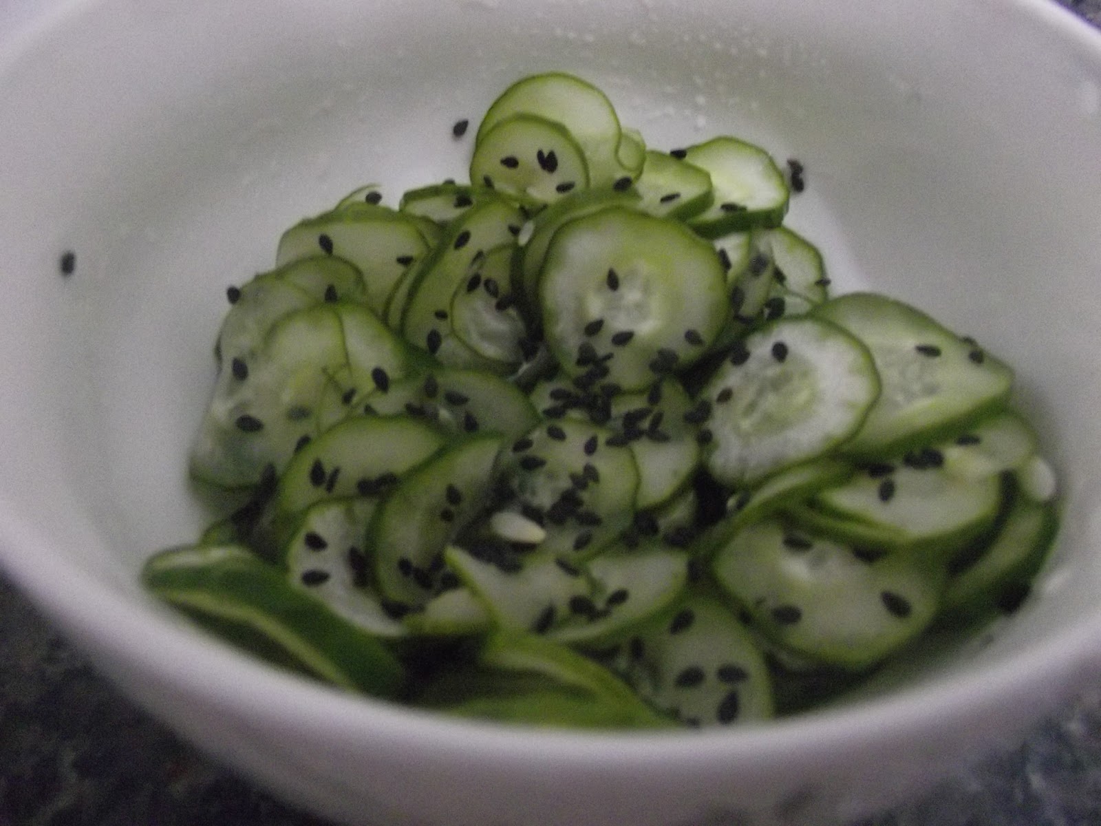 pepino agridoce. - Homens também sabem cozinhar.