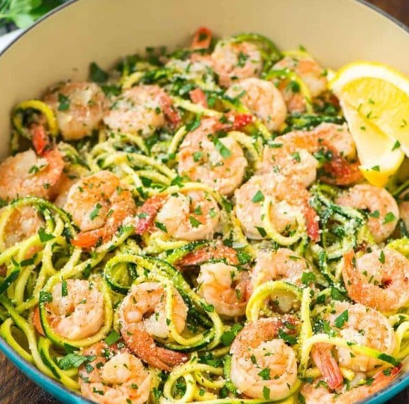 Healthy Shrimp Scampi with Zucchini Noodles #healthydiet #lowcarb