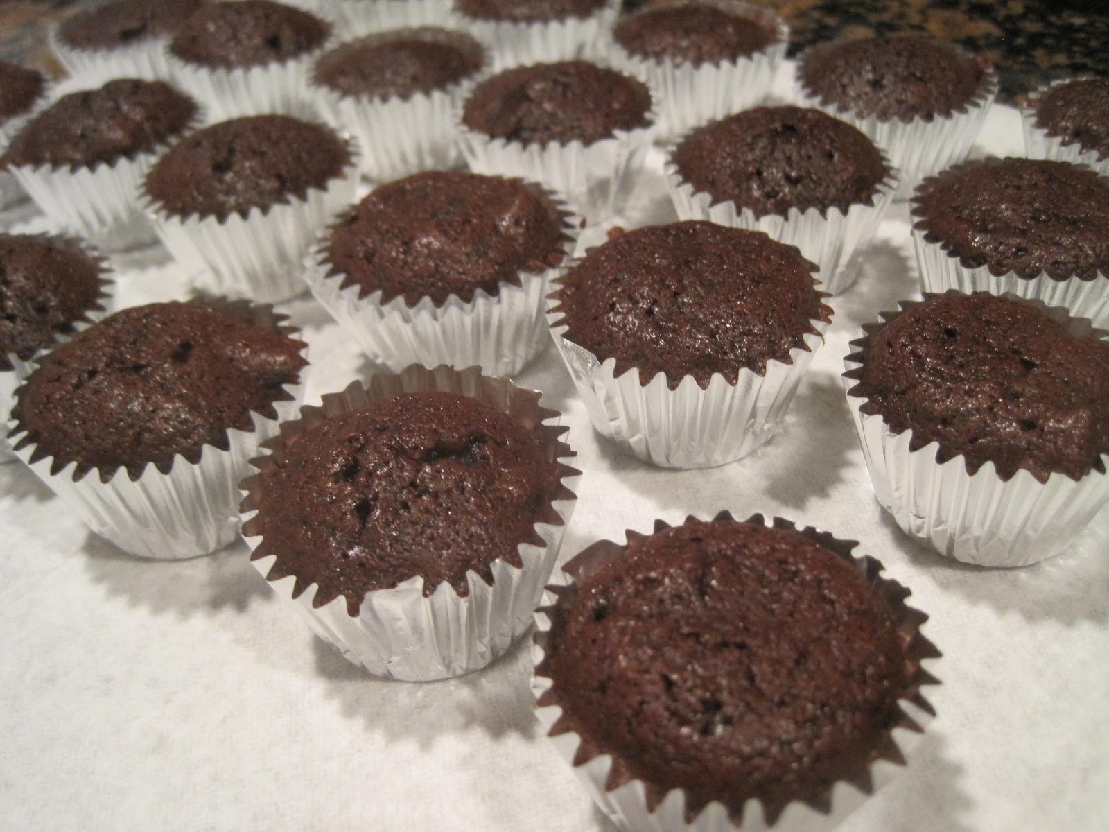 Recipes ReMixed Mini Oreo Brownie Cupcakes