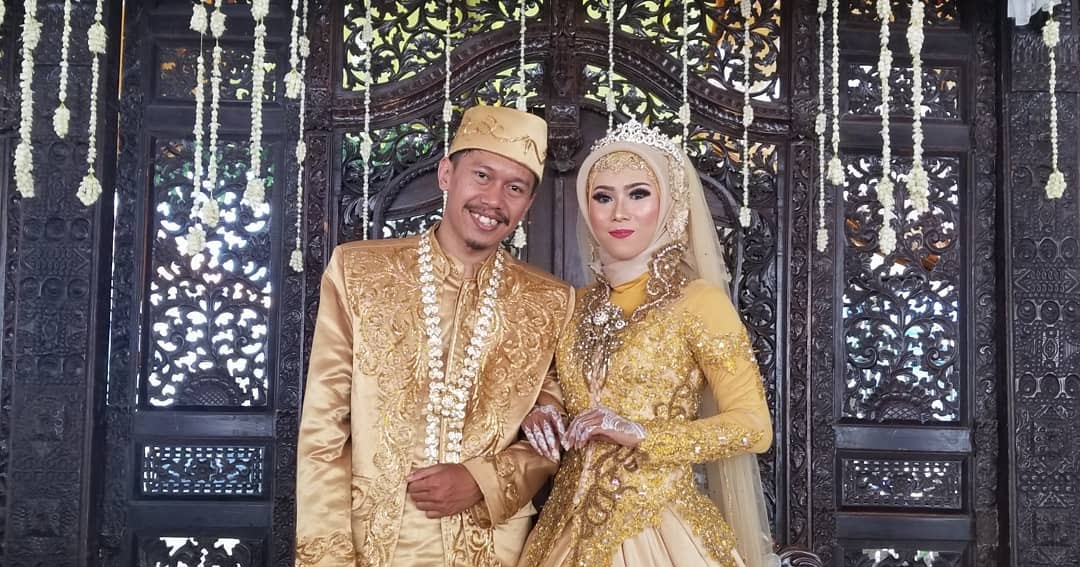 Bilih Aya Nu Peryogi Masrahkeun Calon Panganten Lalaki Warta Sunda Online Grup Majalah Warta Sunda