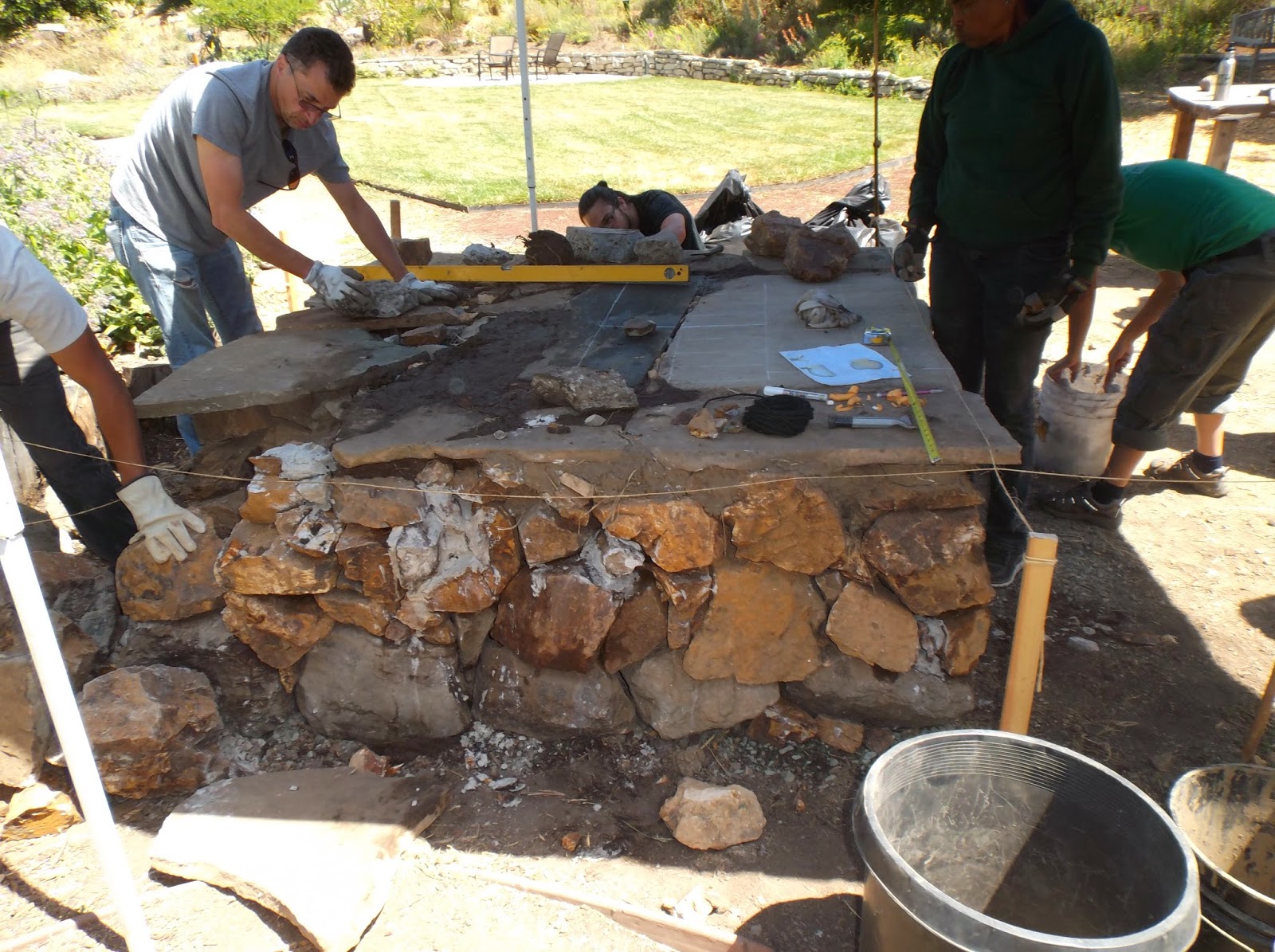 100 MILE HOUSE Cob oven complete process (photos)
