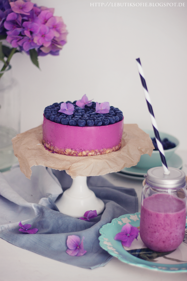 Blaubeer Lavendel Quark Torte in Radiant Orchid | Sofies Haus | Bloglovin’