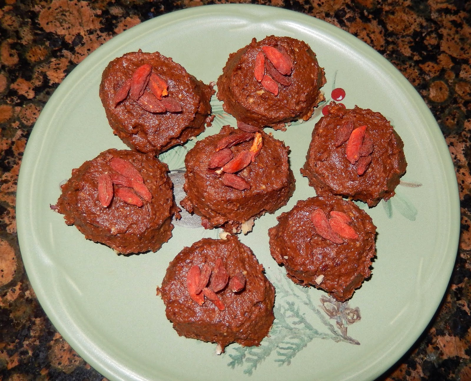 healthy self Raw Hazelnut Caramel Clusters