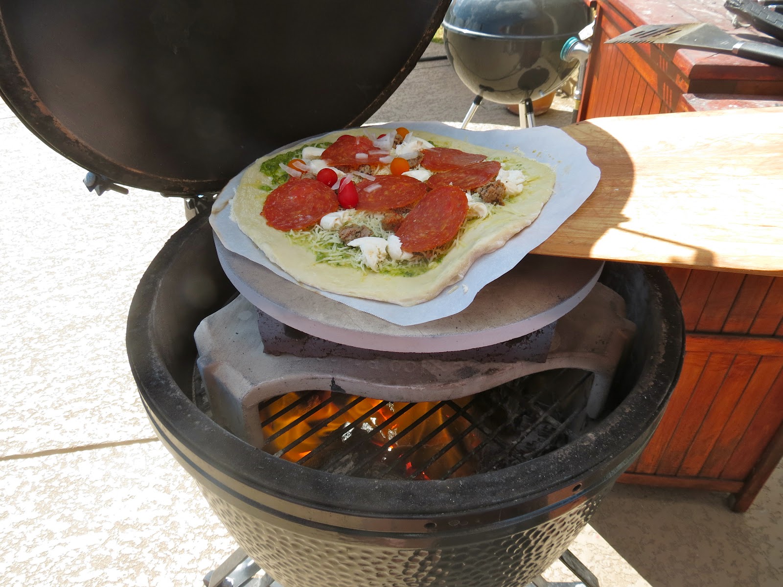The Bee Cave Kitchen Pizza on the Big Green Egg