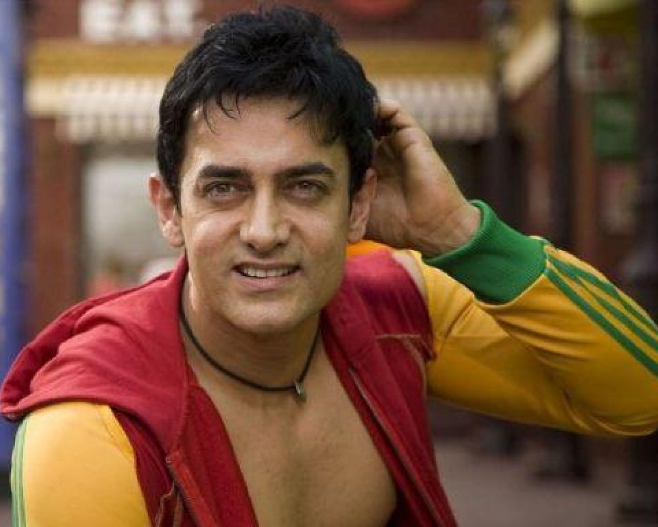 Celebrities: Wallpapers of Amir Khan