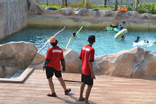 Paradis-Q Water Park, Surganya Wahana Air Di Kalimantan Barat