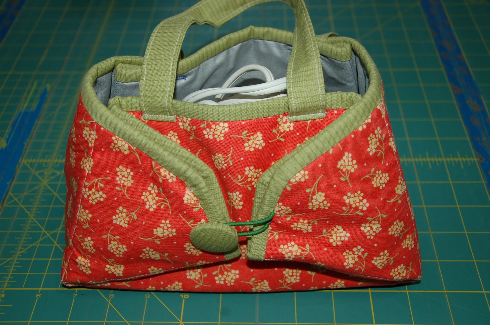 Gabbi Abbi May Fun new project Caddy Pads clever iron tote and