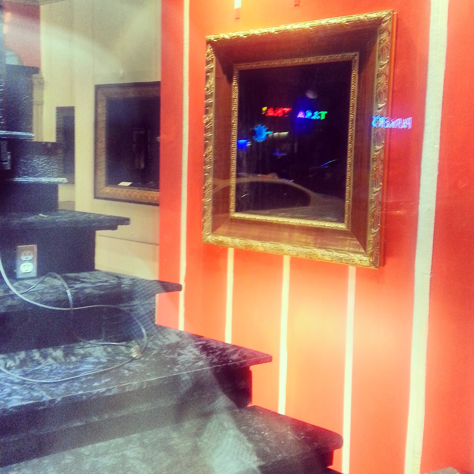 Robert Dyer Bethesda Row PICTURE FRAME SHOP PACKS UP AT BETHESDA ROW (PHOTOS)