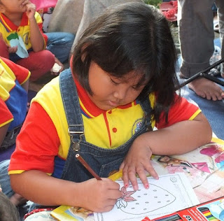 Semangat Anak biMBA AIUEO Cicadas Bogor dalam Pentas Baca