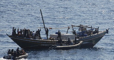 Pengertian Hirabah / Menyamun Merampok, Merompak, Hukum dan Hikmahnya