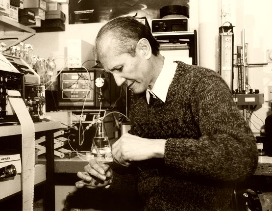 Philosophy of Science Portal Osamu Shimomura...the chemist